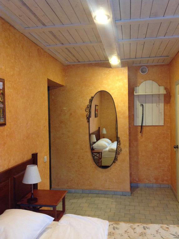 La Mezon Hotel Omsk Room photo